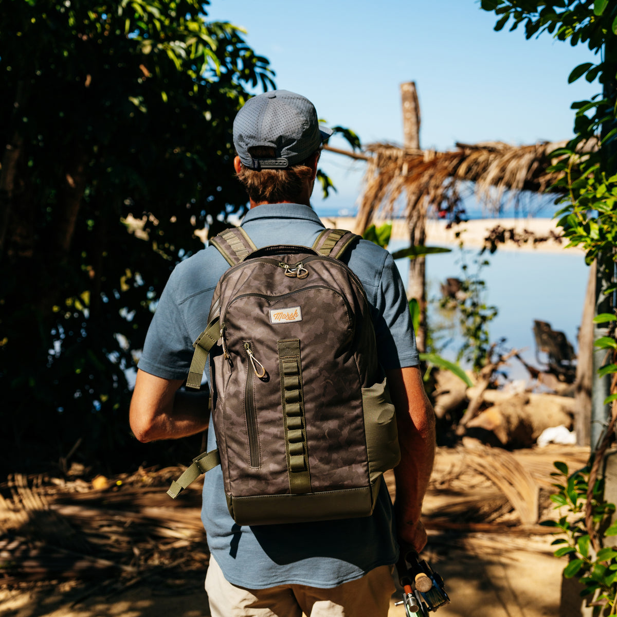 22 litre hiking camo backpack Pursuit 22L – Marsh Wear Clothing Sockeye Okuma Avenger ABF-1000 Spinning Reel Grip Color:Black Yellow this 22L daypack weighs